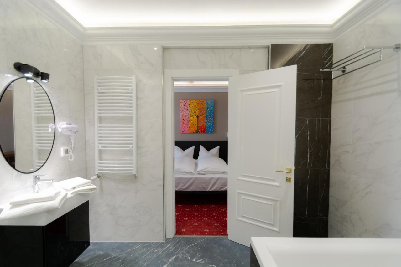2H Horizon Hotel คูล็องสบอร์น ภายนอก รูปภาพ